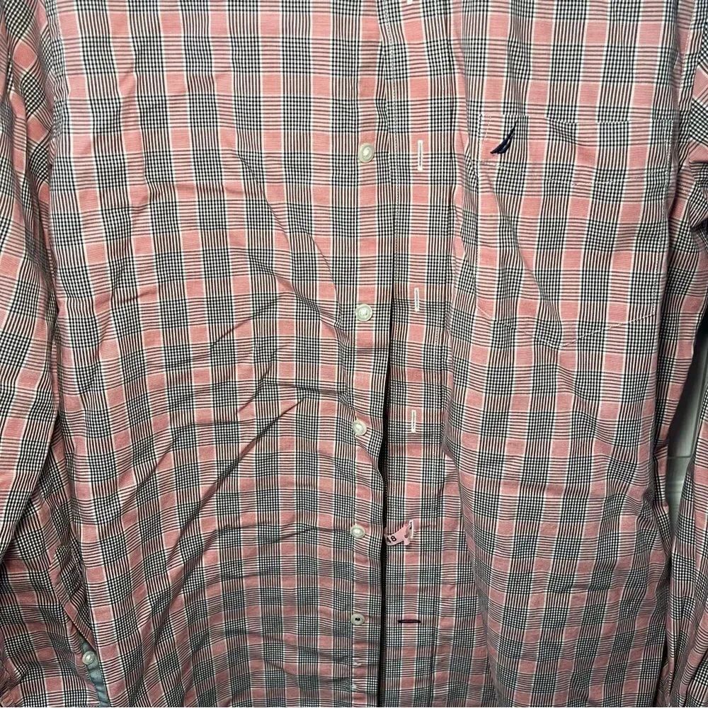 Nauticaā
ButtonāUp - Picture 4 of 8